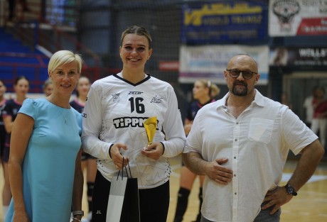 Kézilabda - Vereség, harmadik hely és két különdíj Székesfehérvárnak